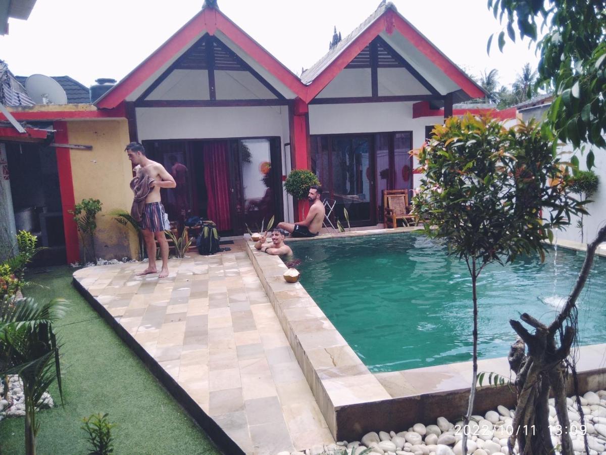 Club Resort Matahari Gili Trawangan Exterior photo